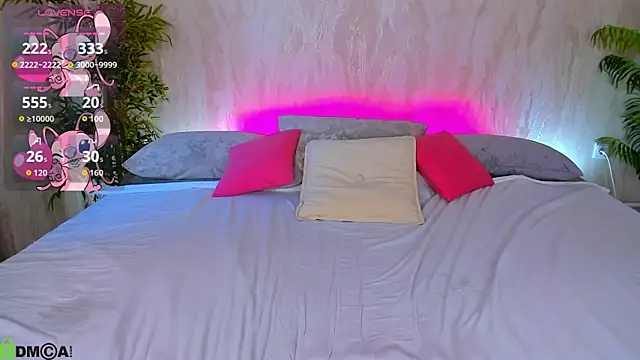 Alic_Fox's cam snapshot