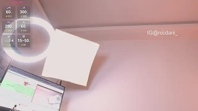 nicdani_1 live sex cam