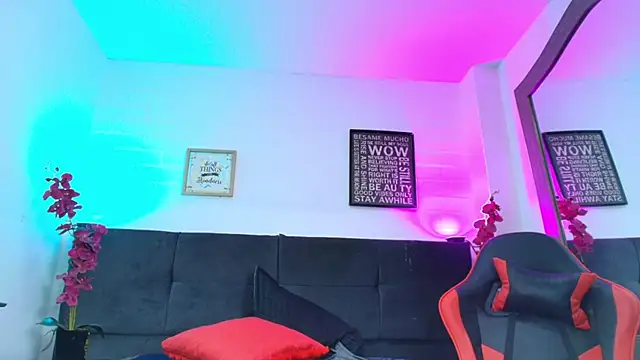 Lucass_love live sex cam