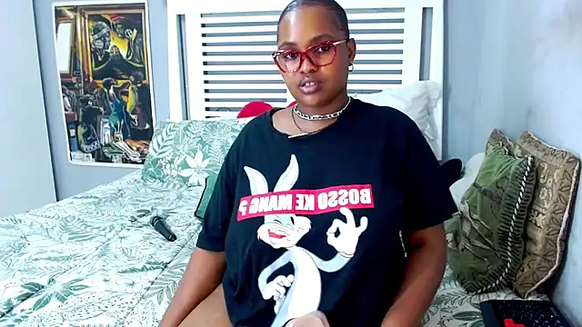 SativaHotxx1 live sex cam