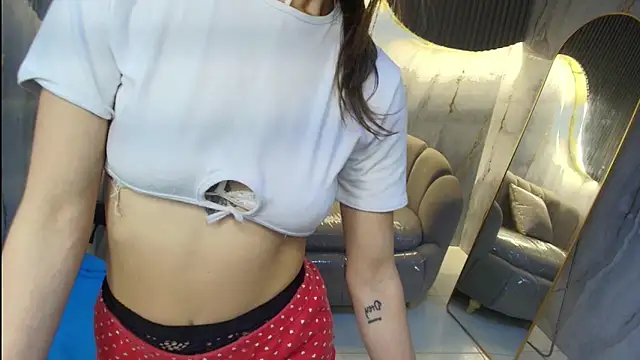 katalina_r_'s cam snapshot