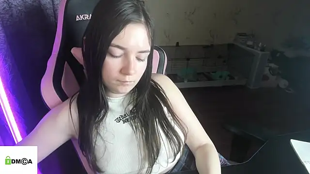 Crazy_forest_fairy's cam snapshot