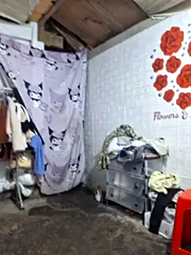 Adela-222's cam snapshot