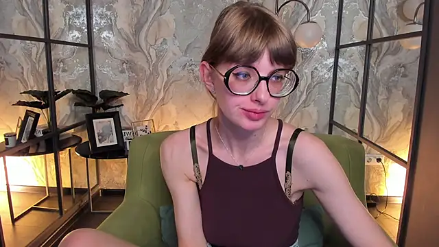 RubySoft live sex cam