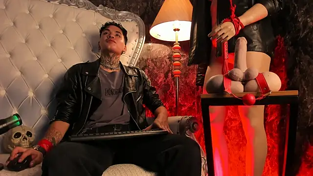 AlecBanne live sex cam