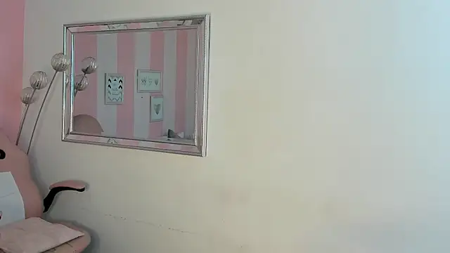 Amaia_Monroe live sex cam