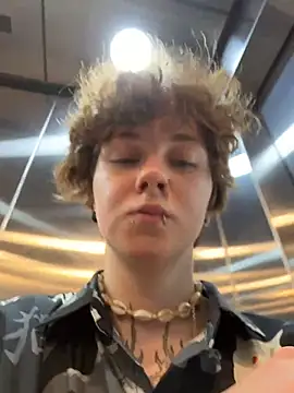 IceMur's cam snapshot