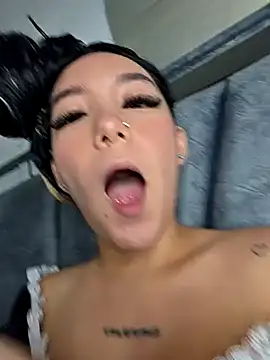 alaia_princess live sex cam