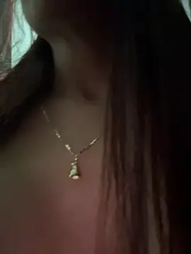 canela_10 live sex cam