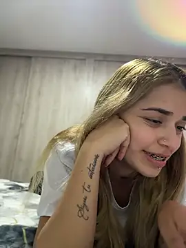 JoselinFlower_'s cam snapshot