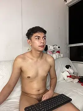 Caydensmit live sex cam