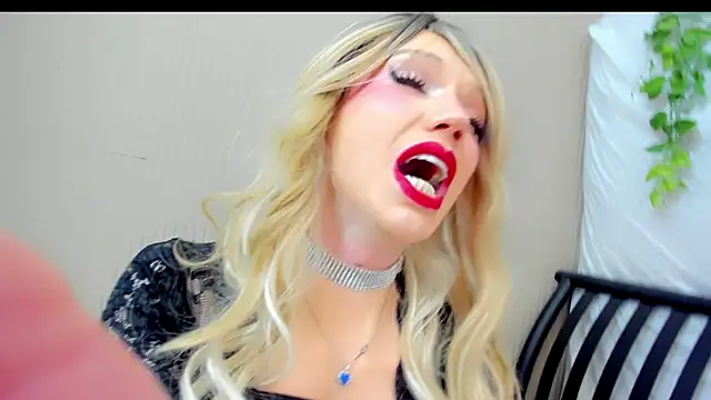 Mia_Miss_Sensual live sex cam