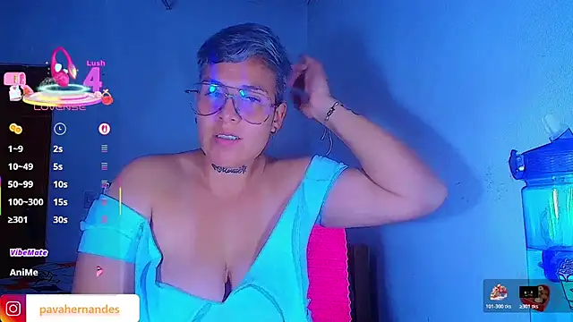 Yessi_rousse's cam snapshot