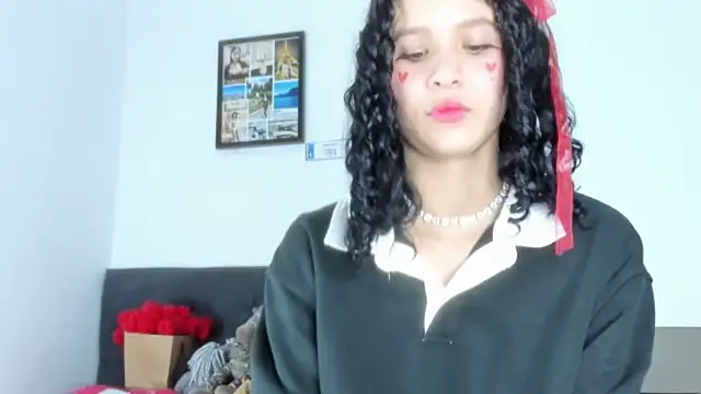 catalina_santana4's cam snapshot