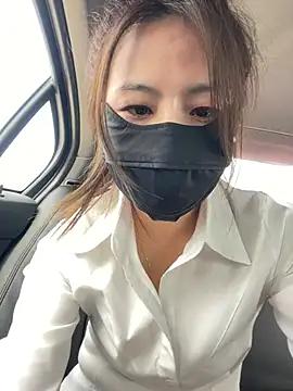 mi-ki1314 live sex cam