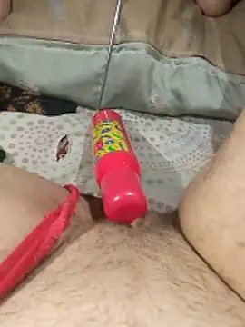 Almas-arabic's cam snapshot