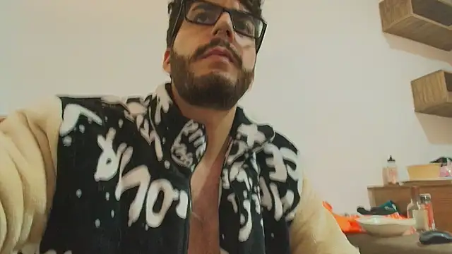 thomas_gun live sex cam