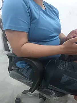 payal_261072_'s cam snapshot