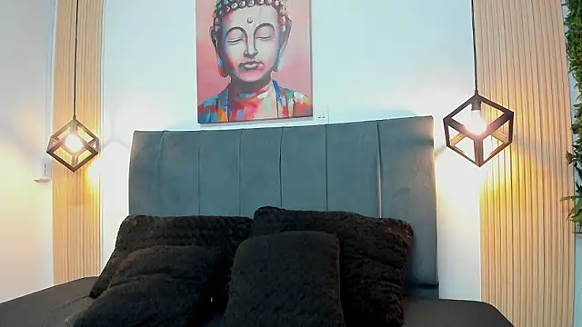 Milaa_bloom's cam snapshot