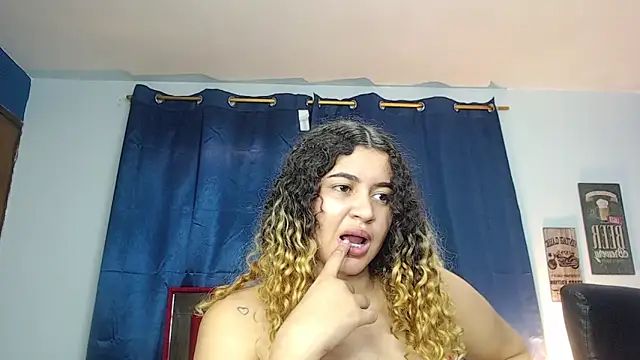 goodgirlxxl's cam snapshot