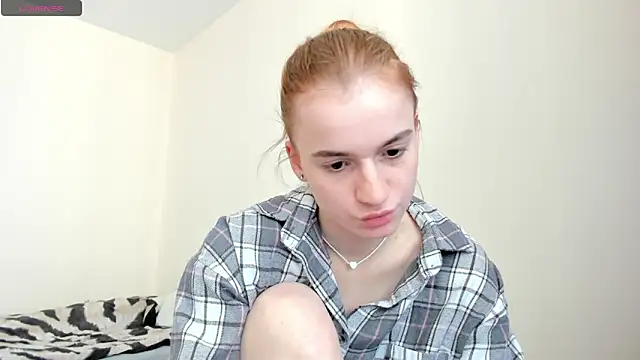 Stacey_Brown's cam snapshot