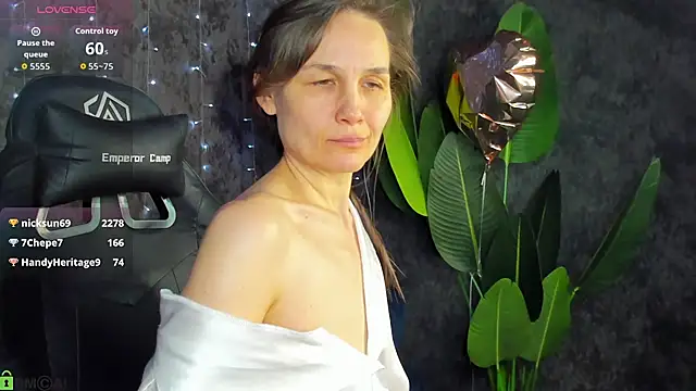 Lillian_White's cam snapshot