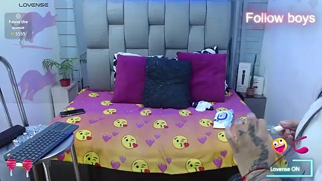 evelin_zaens's cam snapshot