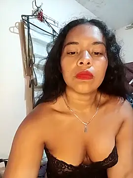 Amayavaldes's cam snapshot