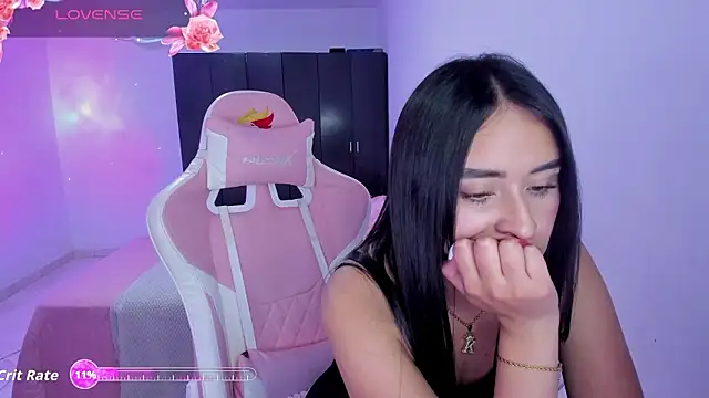 Tinylottie's cam snapshot