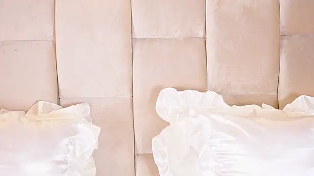 KiraKayleigh1's cam snapshot