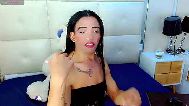 isahotx live sex cam