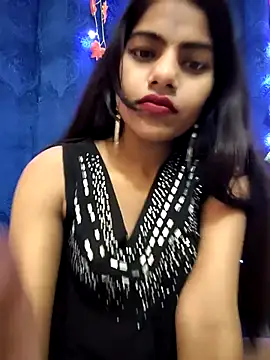 Alisha_Babyy live sex cam