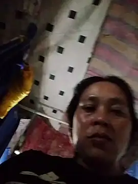 May_Bombs's cam snapshot