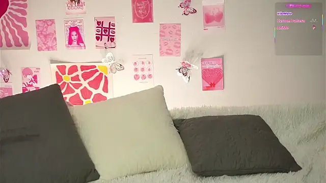 AmiLewis live sex cam