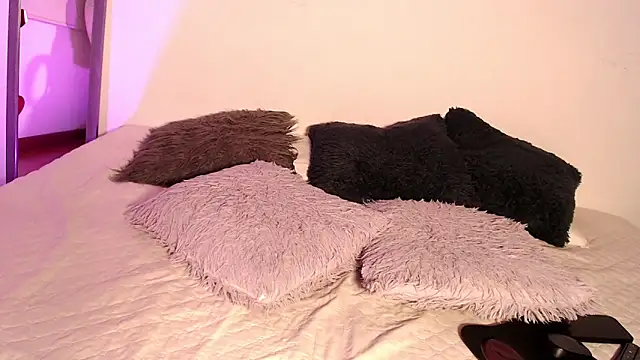 SashaBowei's cam snapshot