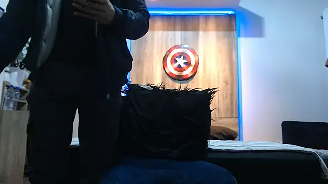 Andrew_4_ live sex cam