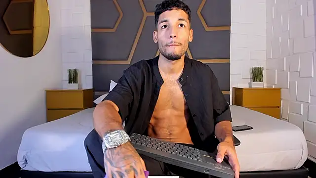 Thiagoferreti live sex cam