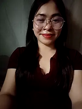 Caniroom_bia's cam snapshot