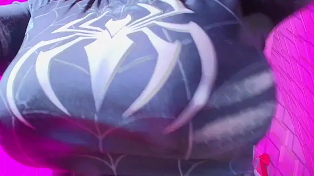 NicolleTaylor live sex cam