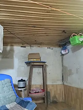 Basanis68's cam snapshot