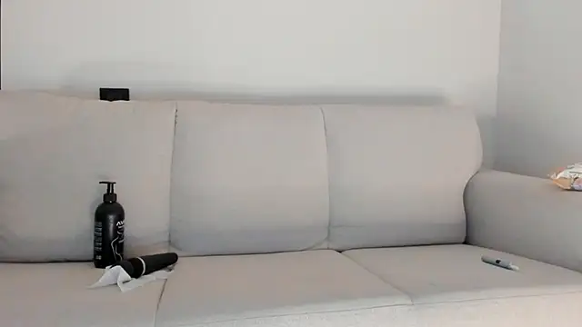 tinki_winkii's cam snapshot