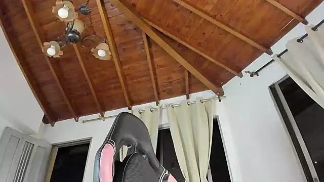 IsaFontanna live sex cam