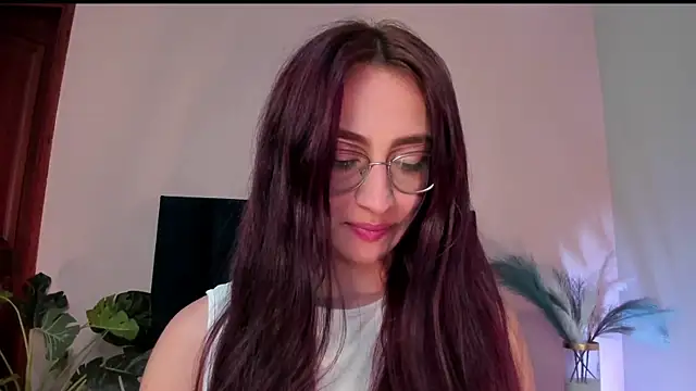 AndraCyruss's cam snapshot