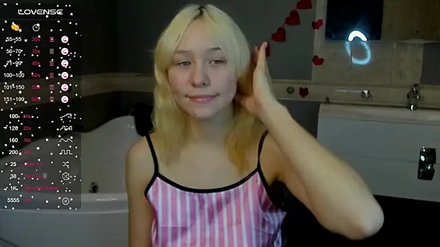 EmilyTrase's cam snapshot