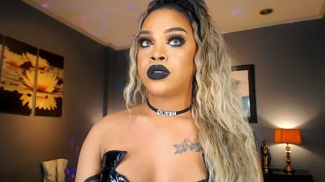 MarryQueen22 live sex cam