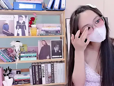 Lush-Office's cam snapshot