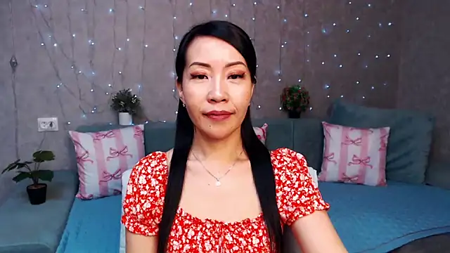 LiaPak's cam snapshot