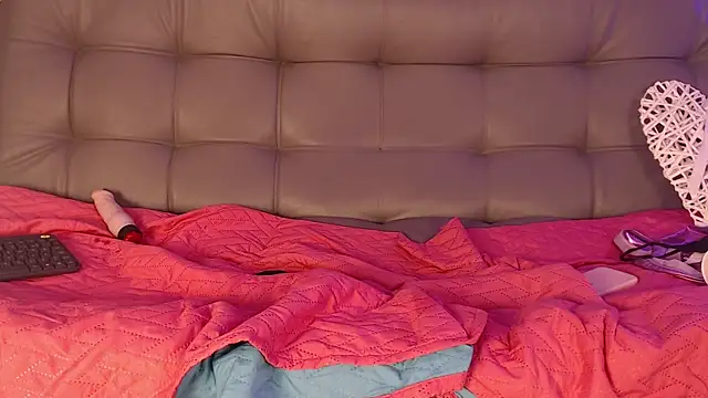 celeste_sky0 live sex cam