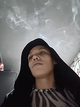 CharlotteKravizz's cam snapshot