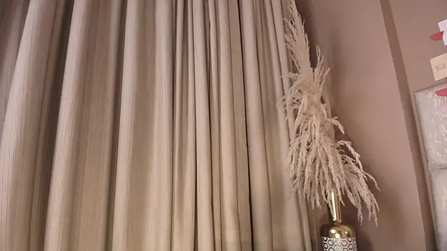 AnnaDenver live sex cam